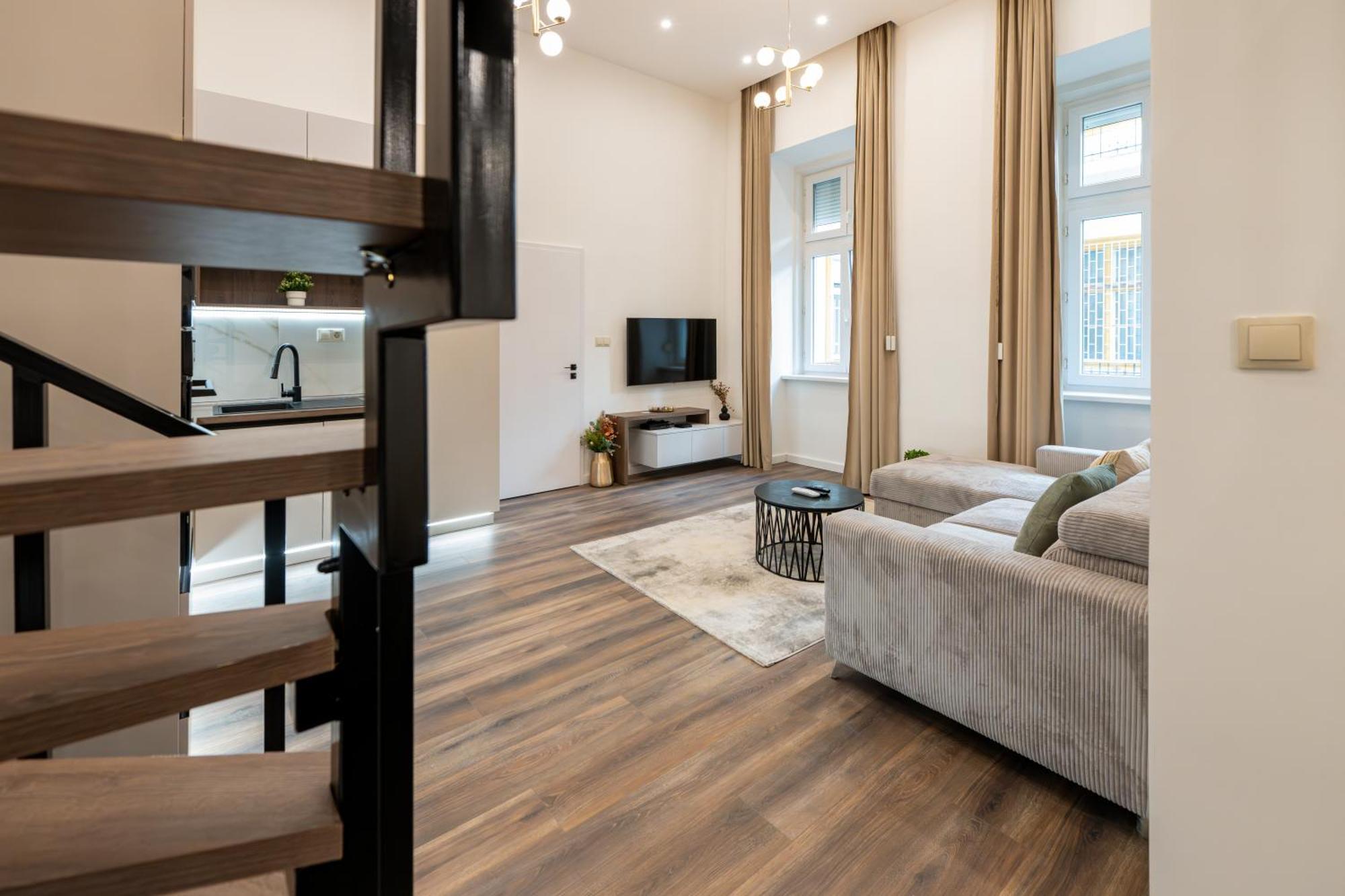 D52 Luxury Suite Будапеща Екстериор снимка